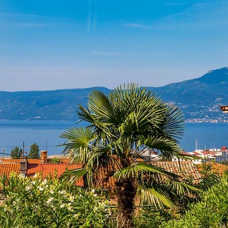 Apartman Villa Carolina Rijeka Bagian luar foto