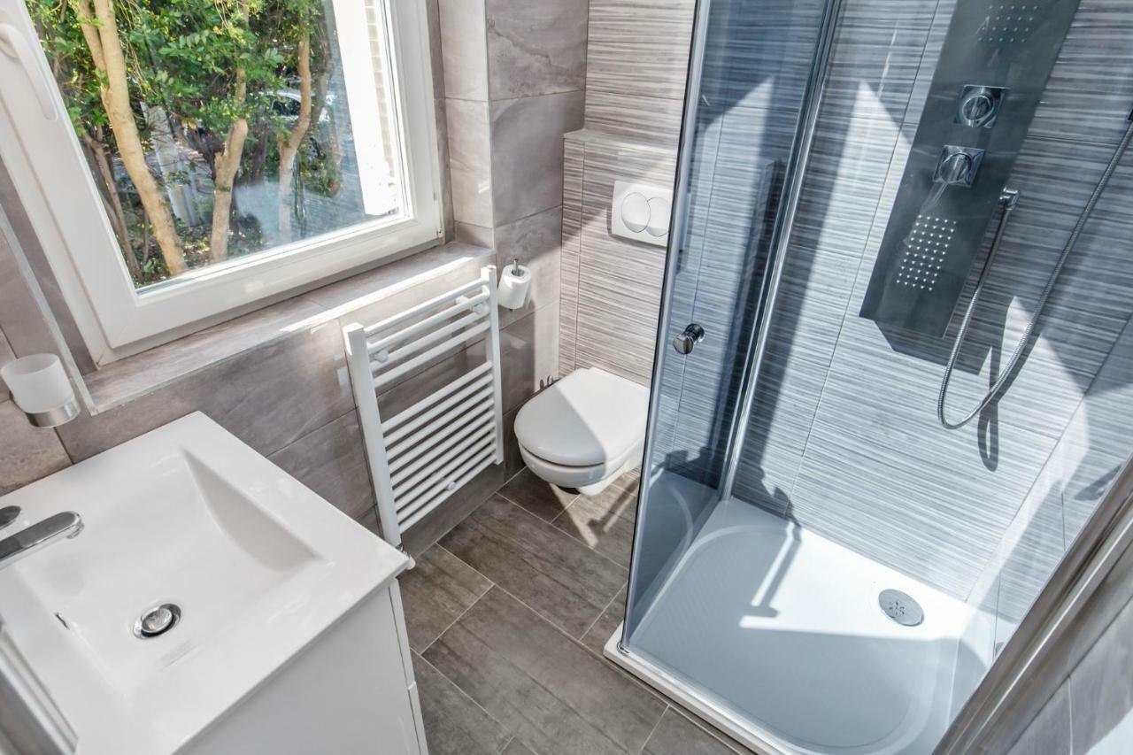 Apartman Villa Carolina Rijeka Bagian luar foto